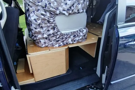 Budget Friendly go anywhere Stay anywhere Van conversion.