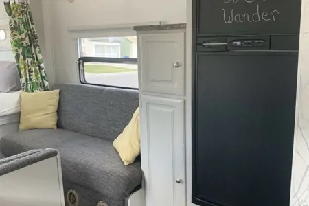 Benny’s Bunkhouse R Vision Trail Cruiser Travel Trailer