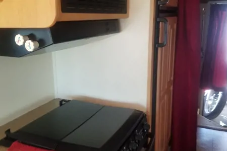 Class A Toyhauler 8 persons wheelchair access + garage for motorcycle, golfcart, ATV, 37 feet long