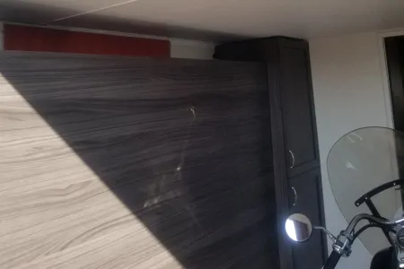 Class A Toyhauler 8 persons wheelchair access + garage for motorcycle, golfcart, ATV, 37 feet long