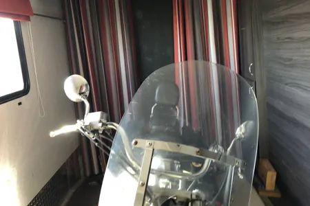 Class A Toyhauler 8 persons wheelchair access + garage for motorcycle, golfcart, ATV, 37 feet long