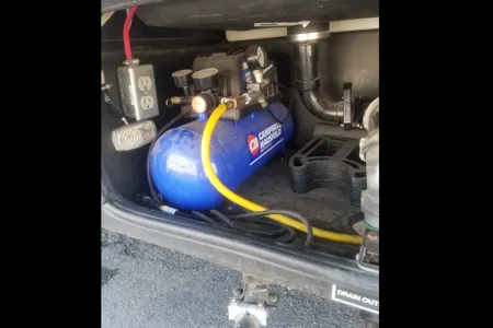 Class A Toyhauler 8 persons wheelchair access + garage for motorcycle, golfcart, ATV, 37 feet long