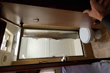 Ford E-450  Sunseekers 23'