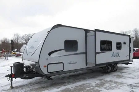 Coachmen Apex Ultra Lit 28LE Travel Trailer