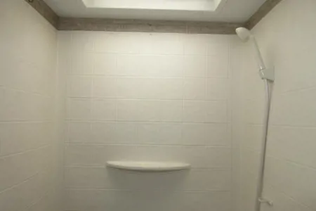 Coachmen Apex Ultra Lit 28LE Travel Trailer