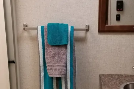 Clinton's Forest River Georgetown 364TS Class A