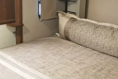 Clinton's Forest River Georgetown 364TS Class A