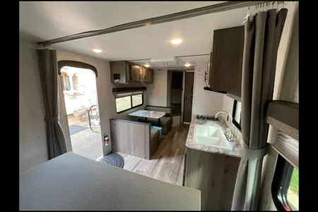 Spacious Clean New 27' Ultra-Lite Travel Trailer