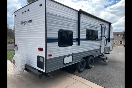 Spacious Clean New 27' Ultra-Lite Travel Trailer
