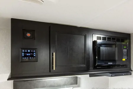 JEFF's Cherokee  Wolf Pup 17JG Travel Trailer