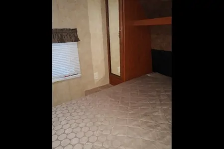 Forest River Wildwood 31KQBTS Travel Trailer