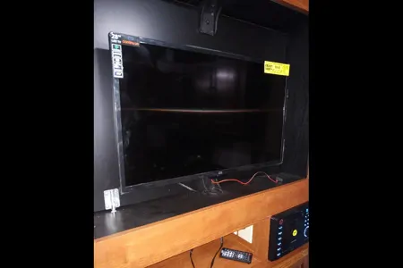 Forest River Wildwood 31KQBTS Travel Trailer