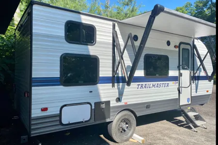 Karly's Super stunning new RV 