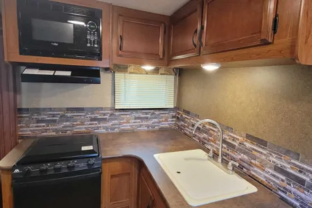 Starcraft Launch Ultra Lite Travel Trailer