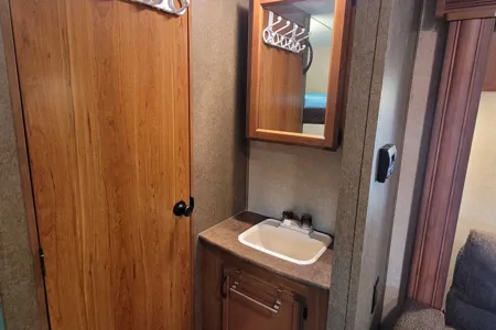 Starcraft Launch Ultra Lite Travel Trailer