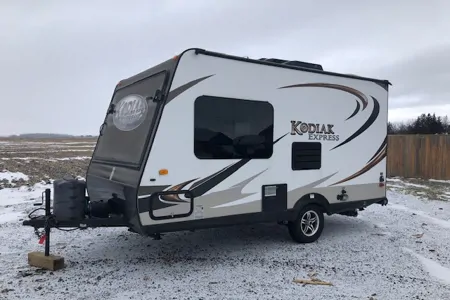 Dutchmen Kodiak Express 172 E Hybrid