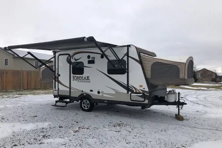 Dutchmen Kodiak Express 172 E Hybrid