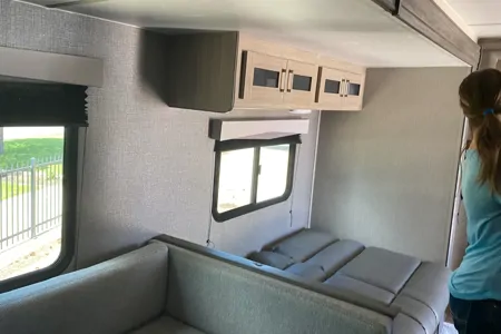 Coachmen Freedom Express