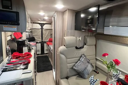 Brand New - ALL INCLUSIVE - 2022 Thor Sequence 20A