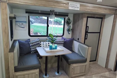 Jim and Jill's Palomino Solaire 243 BHS Travel Trailer