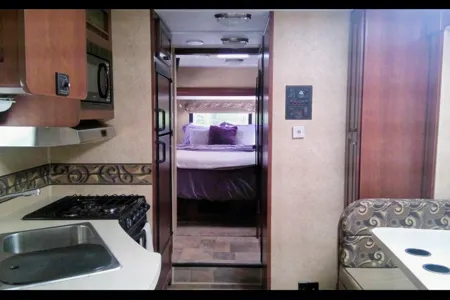 SUNSEEKER 25Ft. w/ 3 Slides - Rusty's RV Adventure
