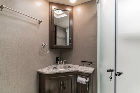 RV Goldie Thor Motor Coach Freedom Elite Class A