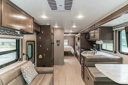 RV Goldie Thor Motor Coach Freedom Elite Class A