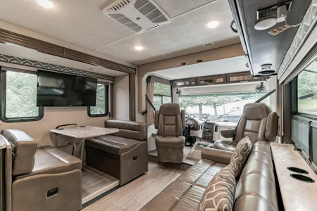 RV Goldie Thor Motor Coach Freedom Elite Class A