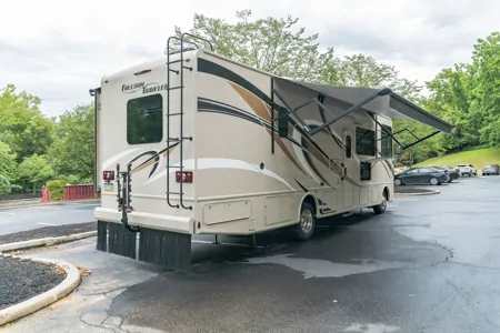 RV Goldie Thor Motor Coach Freedom Elite Class A