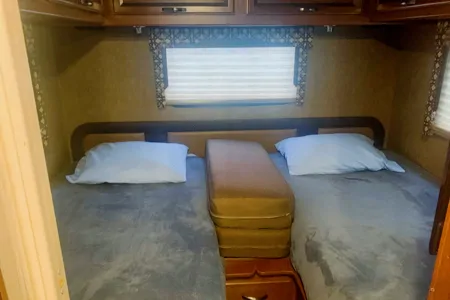 “Getaway”  2016 Thor Axis 24.1 Class A crossover to Class C