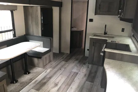 KZ Sportsman 281BHSE Travel Trailer