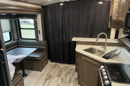Tom and Christine's Keystone  Cougar Travel Trailer