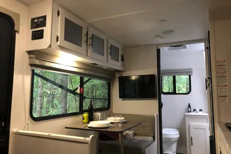 "Couples Retreat" R-Pod 192 Travel Trailer