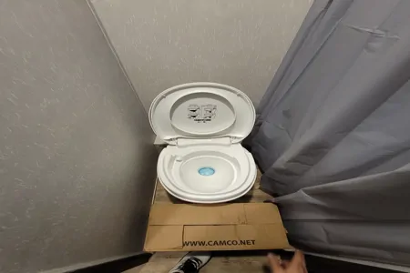 2021 Tow Hauler Wolf Pup ! Patio Gate, Solar Panel