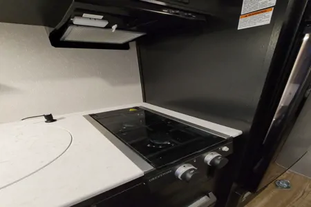 2021 Tow Hauler Wolf Pup ! Patio Gate, Solar Panel