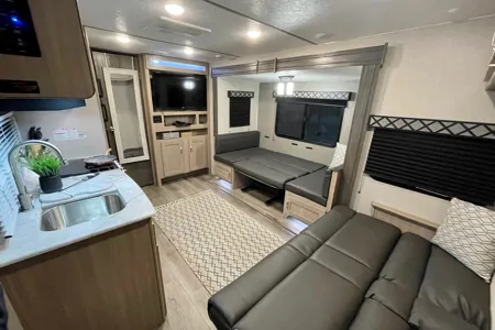 Joe's Coachman  248RBS Freedom Express  Travel Trailer
