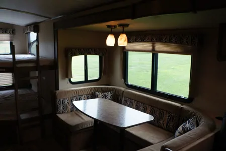 2014 Viewfinder 28BHSS Travel Trailer