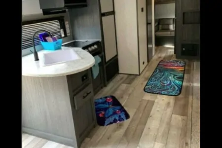 Bruce-Sleep 8-10 NEW 2021 Dutchmen Aspen Trail LE 29BH