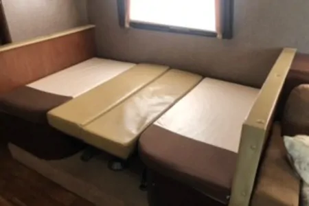 Forest River Salem Cruise Lite 272QBXL Travel Trailer