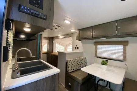 Ms. Frizzle the Happy Family Camper 