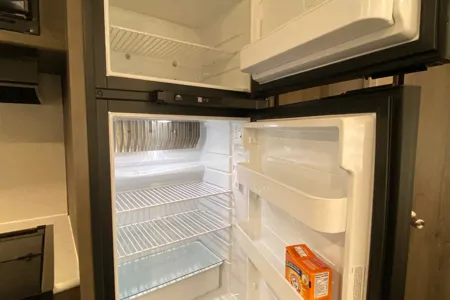 Ms. Frizzle the Happy Family Camper 