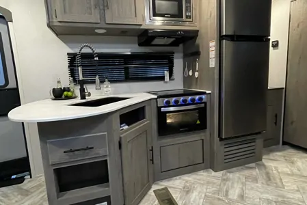 Jay & Cait’s Springdale 27BH Travel Trailer