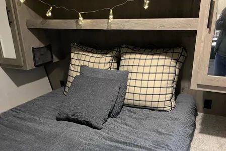 Jay & Cait’s Springdale 27BH Travel Trailer