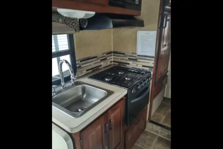 2014 Forest River Sunseeker 2300 Class C
