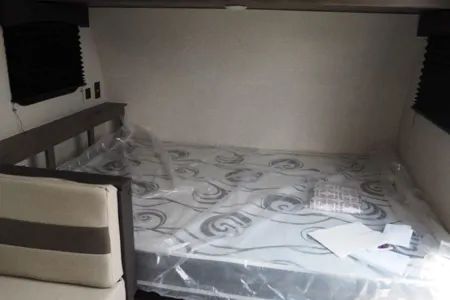  2021 Coachmen Clipper 17BH Travel Trailer