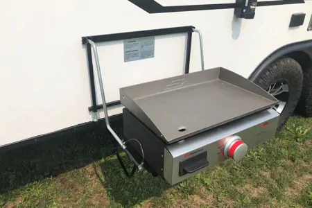 ZZ’s  KZ Escape Travel Trailer