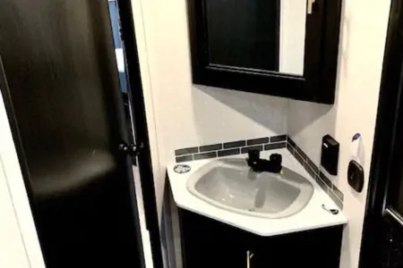 Fully Involved Trailer Rentals 2021 Grey Wolf Bunkhouse