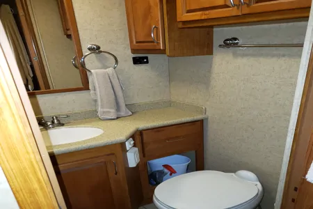 Luxury RV  WILDLIFE RADY 