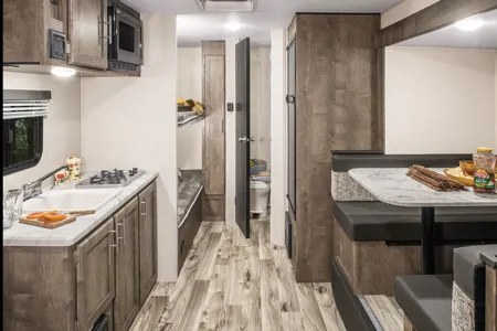 Light and super easy pulling family camping trailer