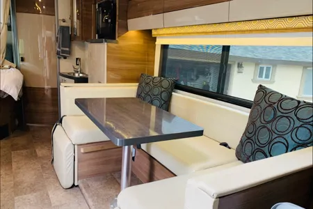Eugene's Winnebago Navion  Class C
